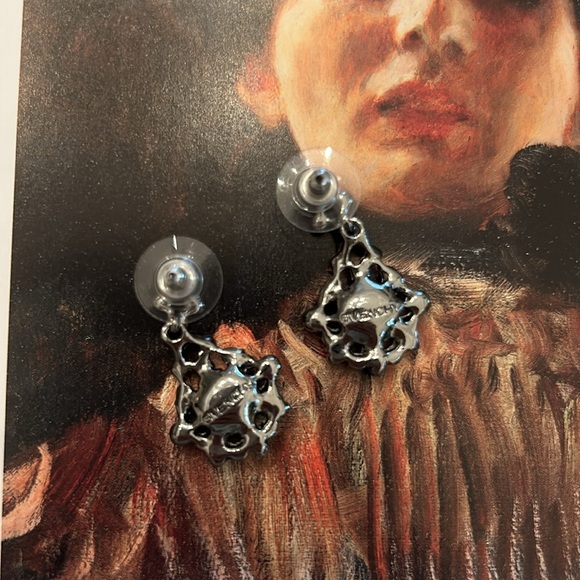 Givenchy earrings - Picture 10 of 10